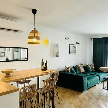 Apartment Luxury 'on The Beach' Makarska
