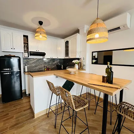 Luxury 'on The Beach' Apartment