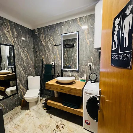Apartment Luxury 'on The Beach' Makarska